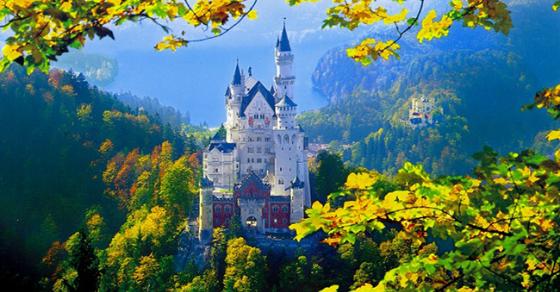 Lâu đài Neuschwanstein thiên đường cổ tích