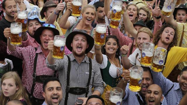 Oktoberfest: Lễ hội bia độc đáo nhất thế giới của nước Đức - 0