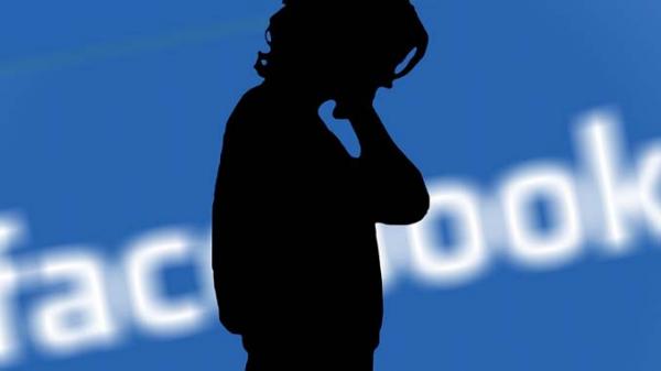 2,7 triệu người dùng EU bị lộ thông tin trong bê bối Facebook - 0