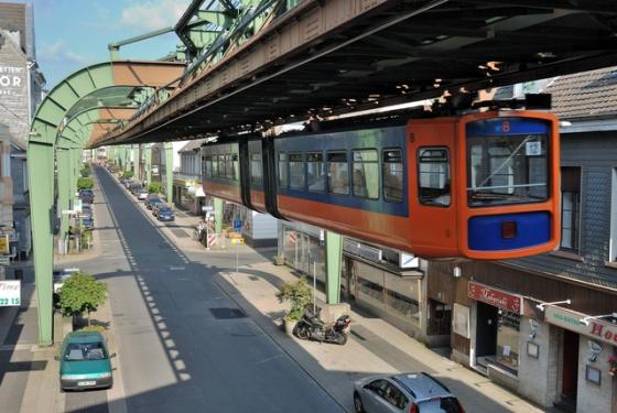 132 2 Nhung Tuyen Duong Sat Tren Cao Lau Doi Nhat Tai Duc