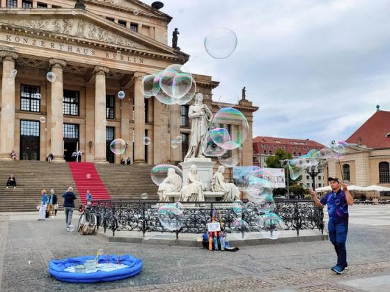 132 7 24 Gio Trai Nghiem Du Lich Dang Nho Tai Thu Do Berlin Duc