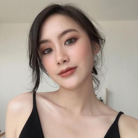 132 6 Ngam Ve Dep Khong Ti Vet Cua Co Gai Goc Viet Nguyen Mai Chi   De Nhat Hotgirl Lao