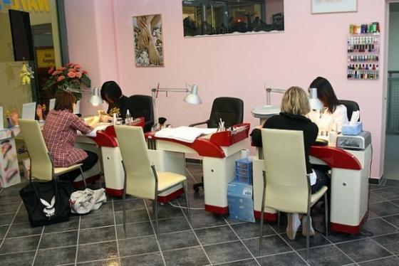 Tâm sự Nghề nails: Nếu được chọn lại nghề sống ở Mỹ chị có còn chọn nghề nails không?