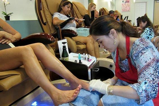 Vì sao người Việt làm nails ở Mỹ nhiều đến như vậy?