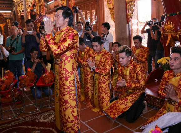 4 Nha Tho Hon 100 Ty Cua Hoai Linh Hang Nam To Chuc Le Gio To San Khau Quy Tu Hang Tram Nghe Si Con Nuoi Dong Thuc Vat Quy Hiem Voi Gia Tri Khung