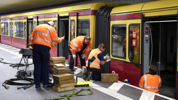 Giao thông Berlin hạn chế do tàu S-Bahn trật bánh