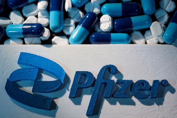 CEO Pfizer: Vắc xin ngừa Omicron sẽ sẵn sàng vào tháng 3