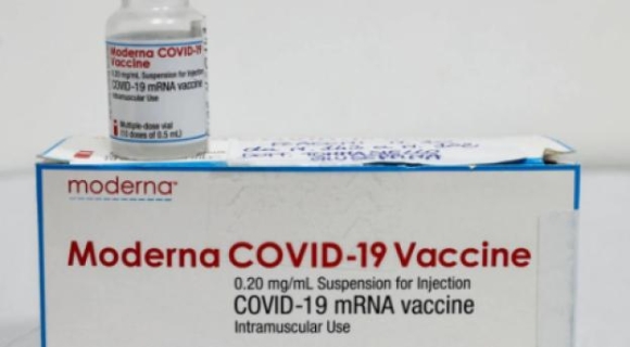 2 Moderna Thu Nghiem Vaccine Chong Omicron