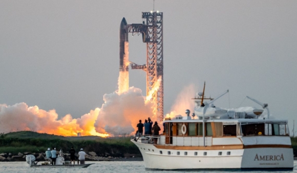 2 Ten Lua Manh Nhat Cua Spacex Thu Hoi Tang Day Thanh Cong