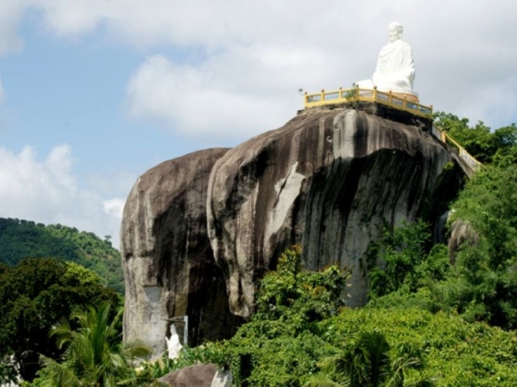 7 Danh Lam Thang Canh Da Ba Chong Doc Nhat Vo Nhi Tai Dong Nai