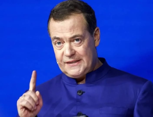 Medvedev đe dọa Nga sẽ chiếm thêm lãnh thổ nước khác