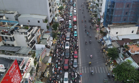 Tại sao lại bùng phát kẹt xe tại Việt Nam?