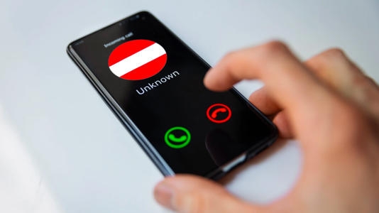 Cảnh báo lừa đảo: Tuyệt đối không nghe máy các cuộc gọi từ Áo (+43)