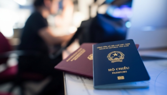 Người Việt ở Đức: Có nên nhập quốc tịch Đức khi luật song tịch mới chính thức có hiệu lực?